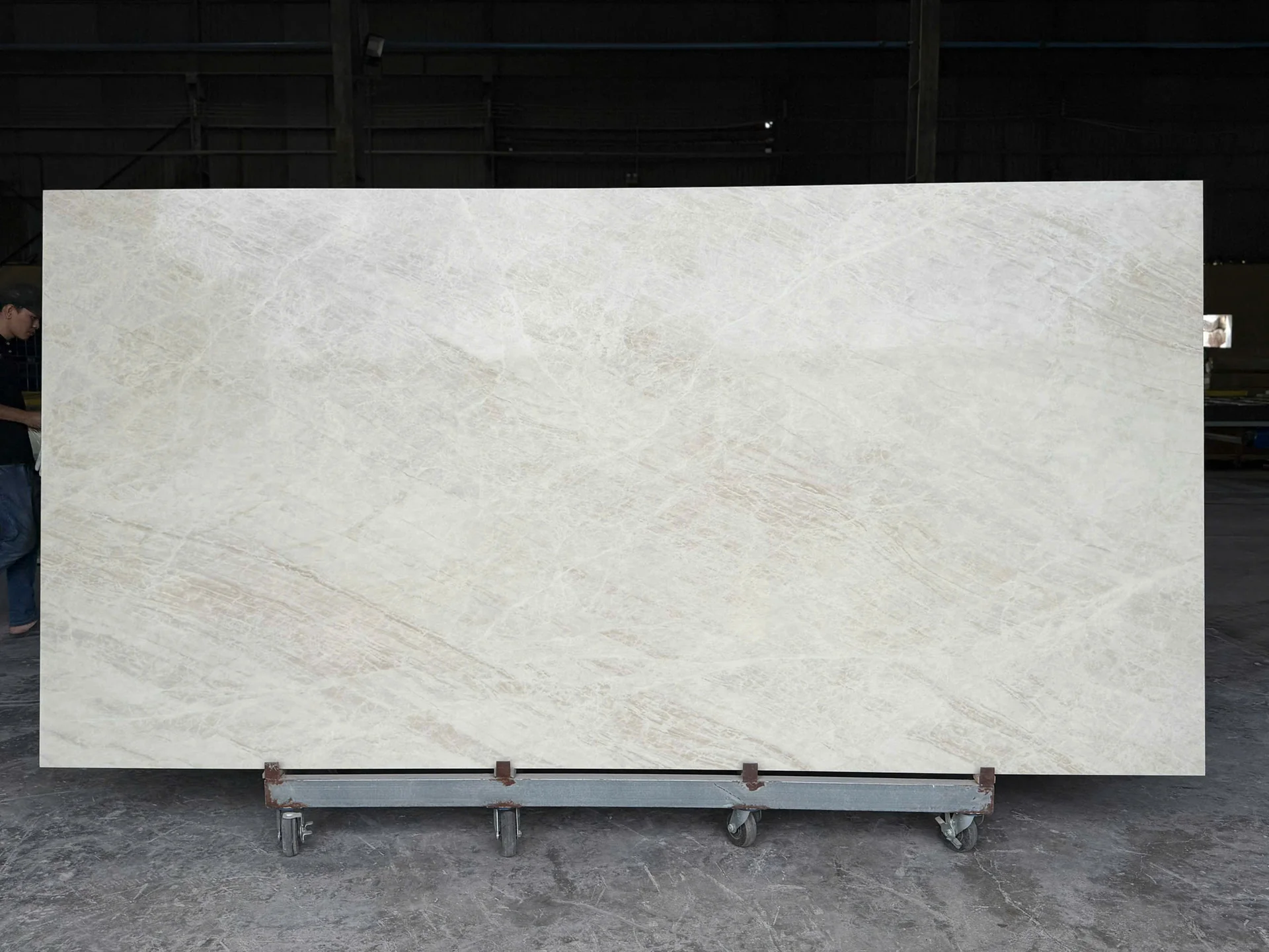 Taj Mahal Quartz full slab showing its veining pattern